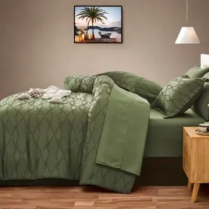 7pcs Geometric Tufted Comforter Set - Soft Microfiber Bed-in-a-Bag | Lightweight All-Season Bedding Set for Queen/King Size | Cozy Bedroom Essentials & Family Gift Set