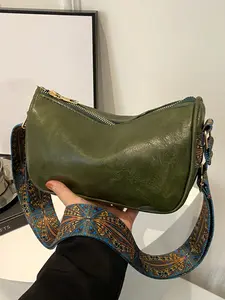 Olive green retro fashion shoulder bag, Fashionable crossbody bag, Crossbody Purses, niche lock envelope bag, light luxury shoulder bag, casual clutch bag, suitable for daily commuting, shopping