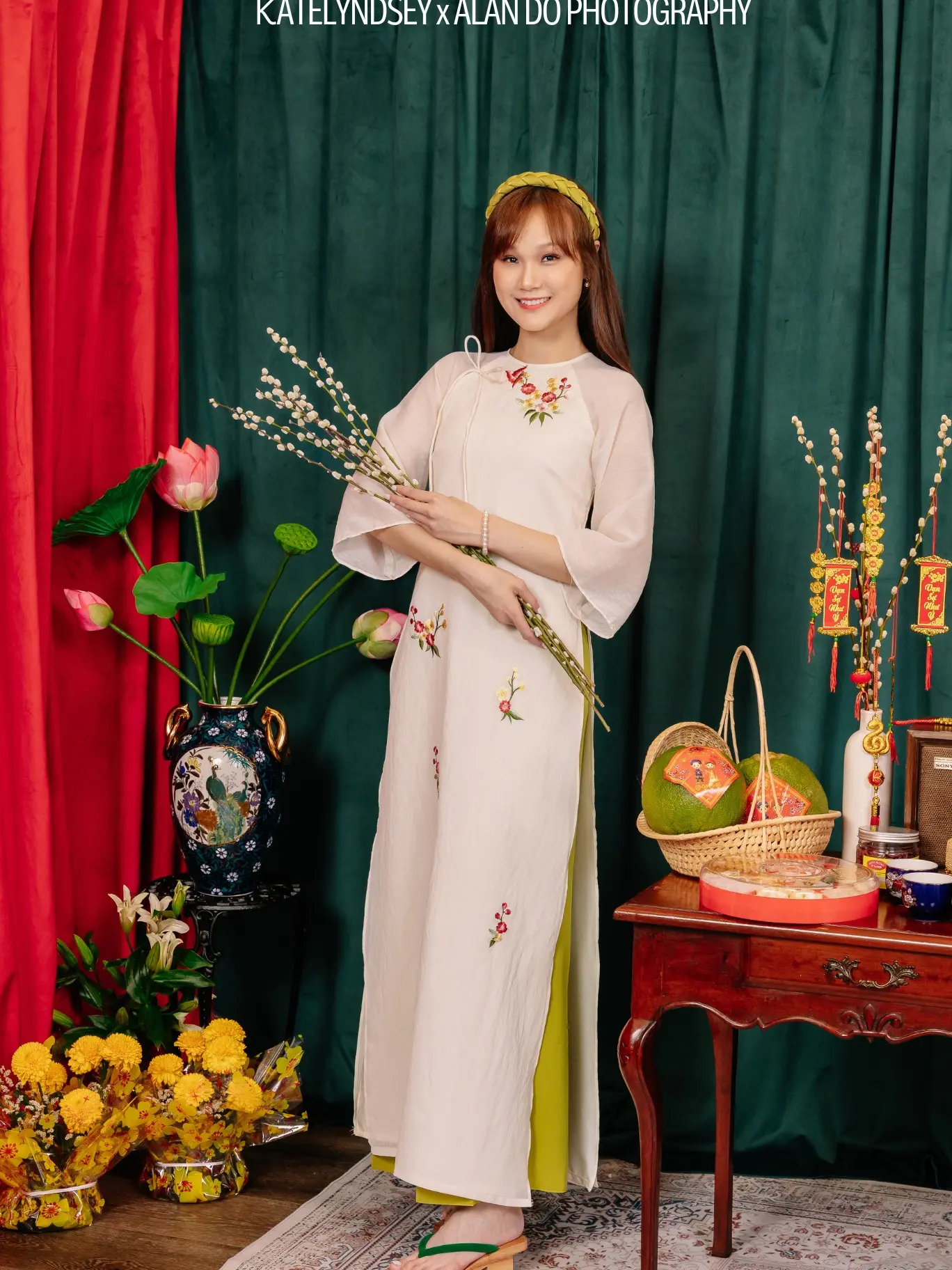 Embroidery Lime/Purple Mid Sleeve Pre-made Vietnamese Women Modern Ao Dai Cach Tan Set with Pants, Lunar New Year Dress Ao Dai, Áo Dài Thêu