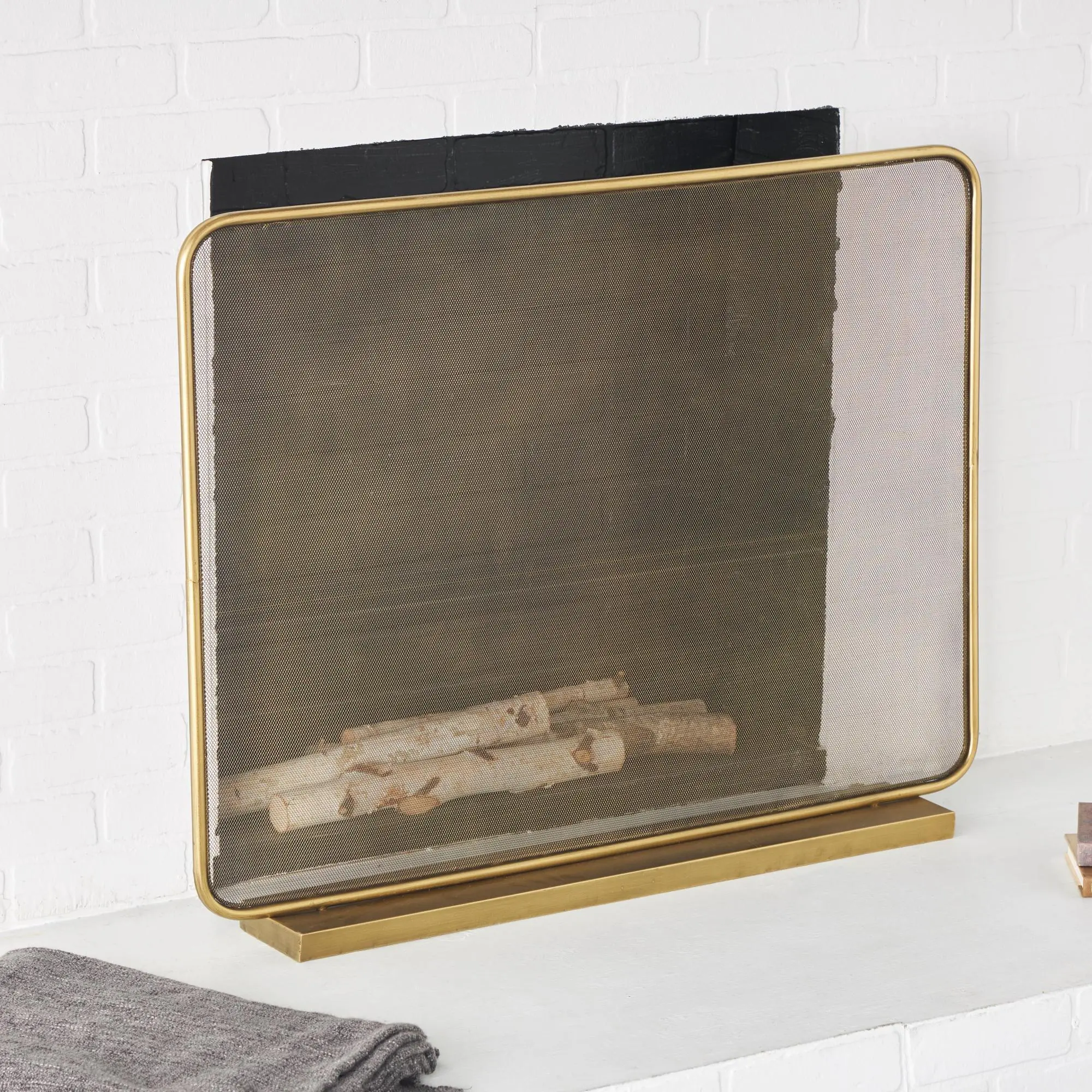 Single Panel Geometric Gold Iron Fireplace Screen - Grid Pattern, Industrial Style, Pre-Assembled, Rounded Edges, Sturdy Base, Spark Guard, Precision Cutting Techniques, 37.8l x 5.1w x 29h in, Decorative Indoor Room Divider for Living Room Furniture