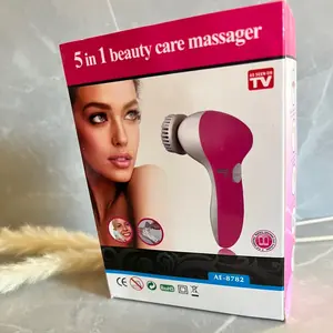 5 in 1 Beauty Brush