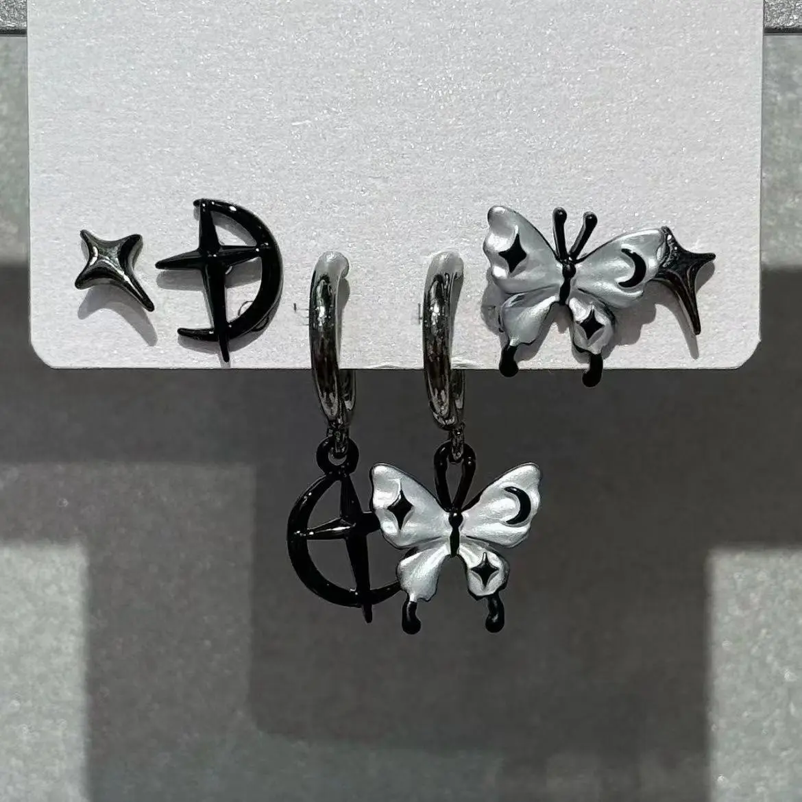 Cool girl! Black butterfly fringe six piece earrings Sweet cool earrings niche design piece earrings buckle earrings female