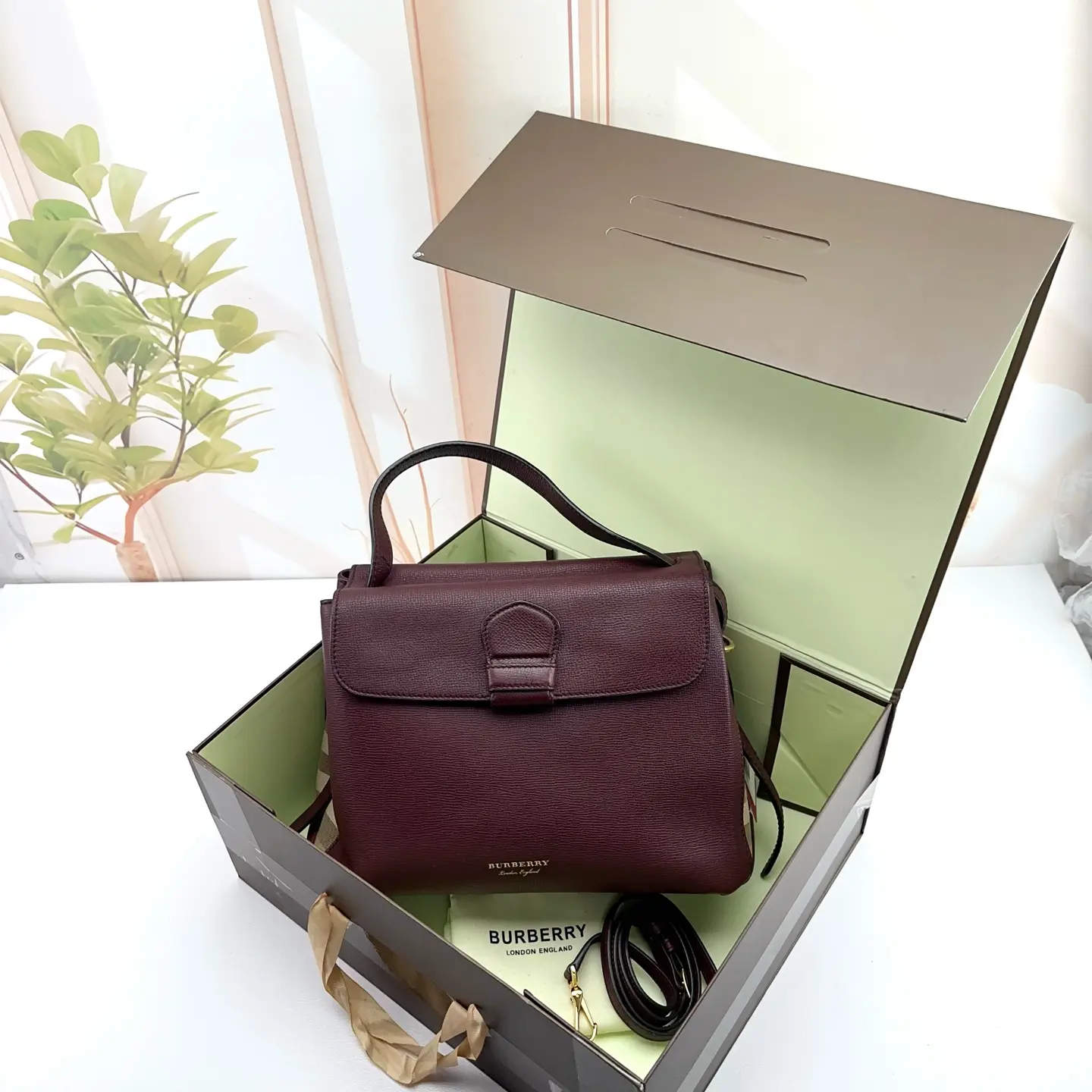 Pre-owned BURBERRY Burgundy Grain Leather Top Handle Flap Satchel Bag 0801 raye 23845457
