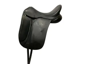 Masters Dressage Saddle 18 MW