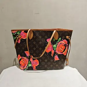 Pre-owned Louis Vuitton canvas Tote Bags Limited Edition Neverfull MM monogram Rose