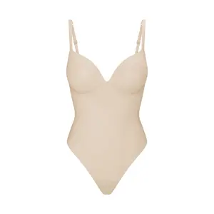 SKIMS ULTIMATE BODY PUSH-UP THONG BODYSUIT