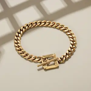 Gold-Plated Square Toggle Clasp Chain Bracelet - Hypoallergenic, No Fading, 7.87 Inches, Gift Box Included, NSB1729STGC