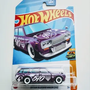 Hot Wheels Datsun Bluebird wagon 510 Purple