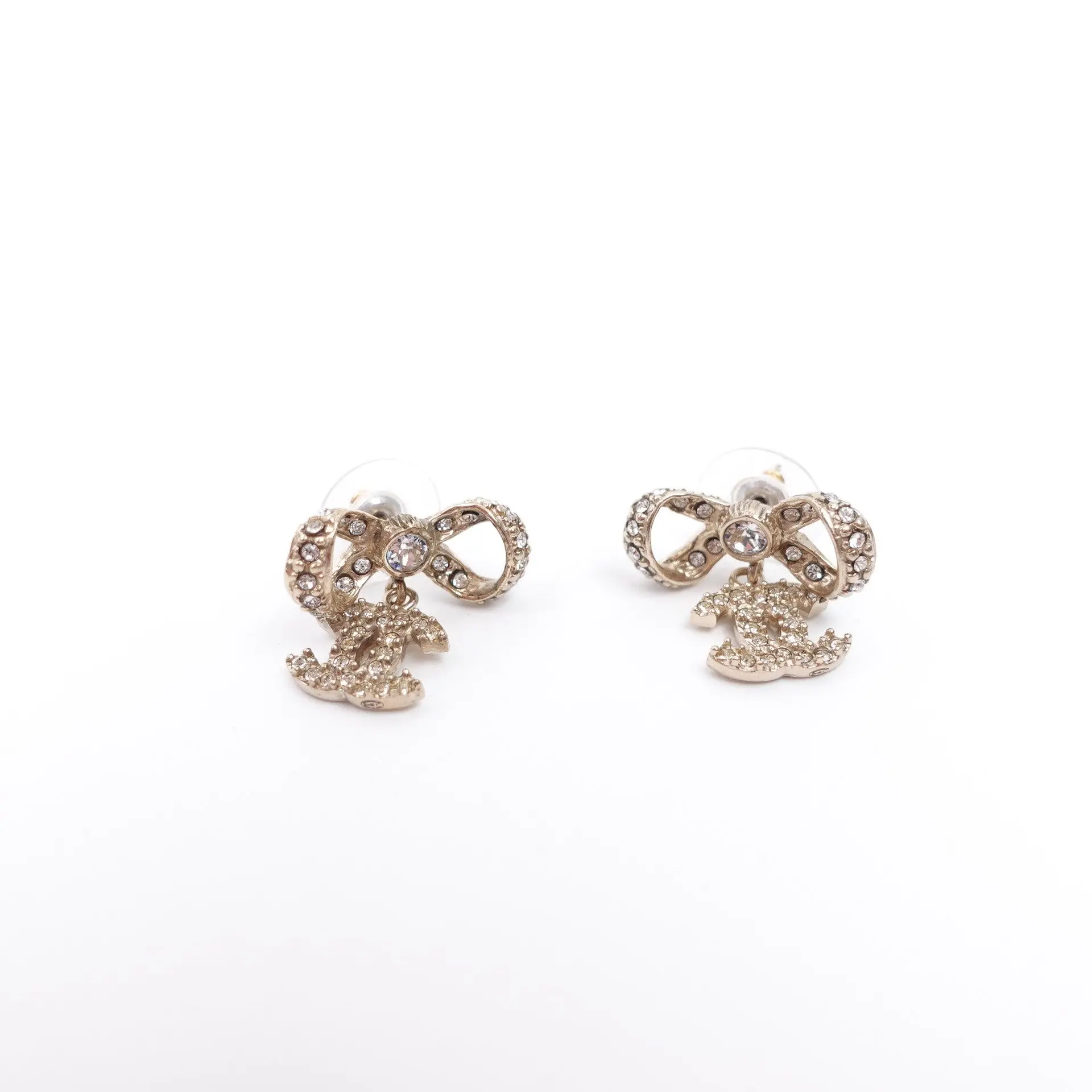 Pre-owned CHANEL Champagne Gold Tone Crystal CC Stud Earrings T10423827