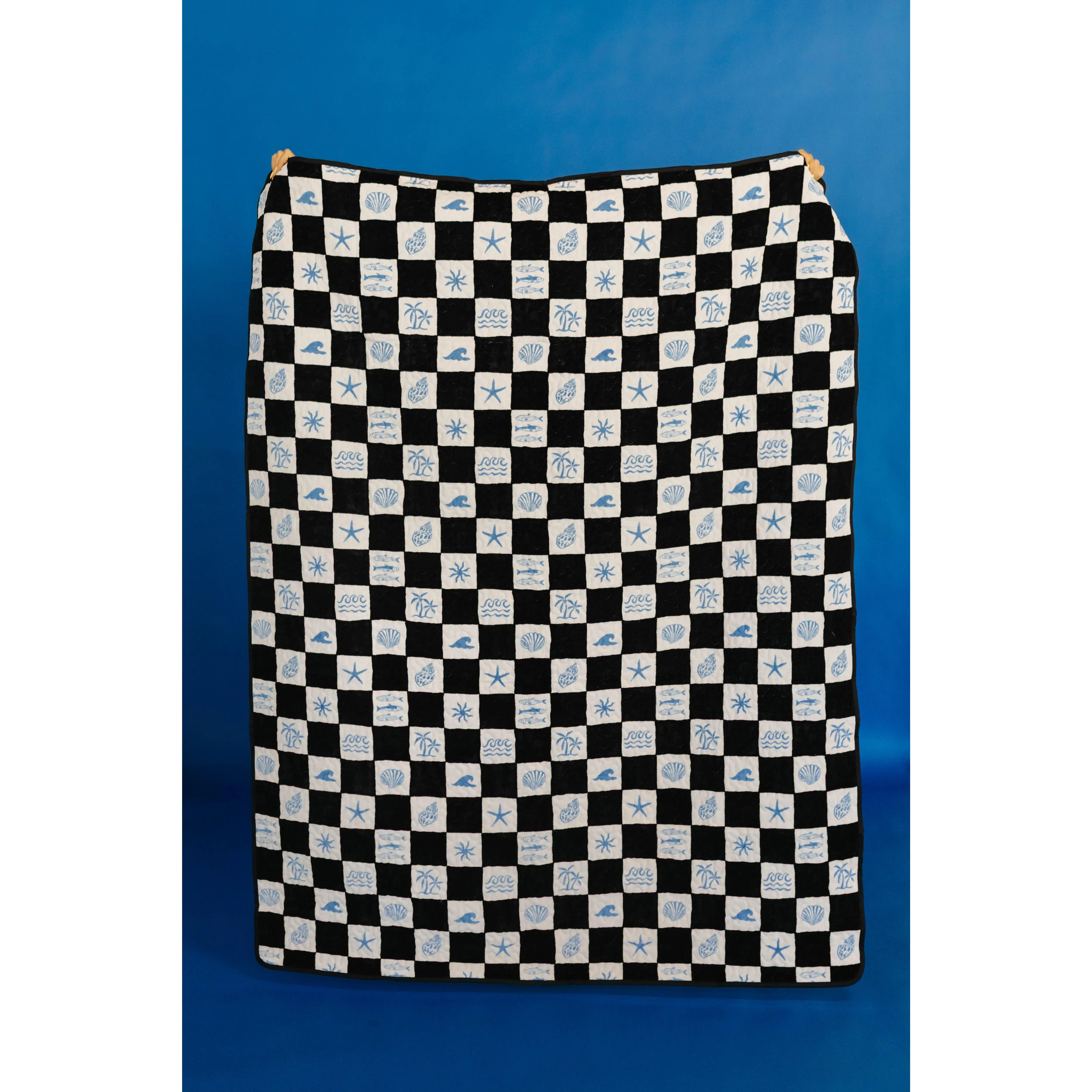 Coastal Check Outdoor Quillow 54x72