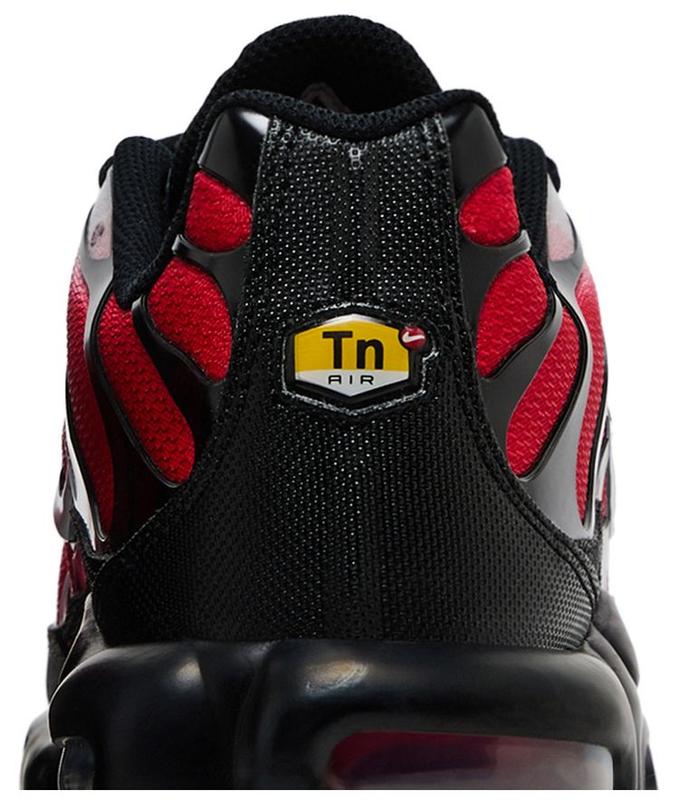 Nike Air Max Plus 'Pure Platinum University Red'