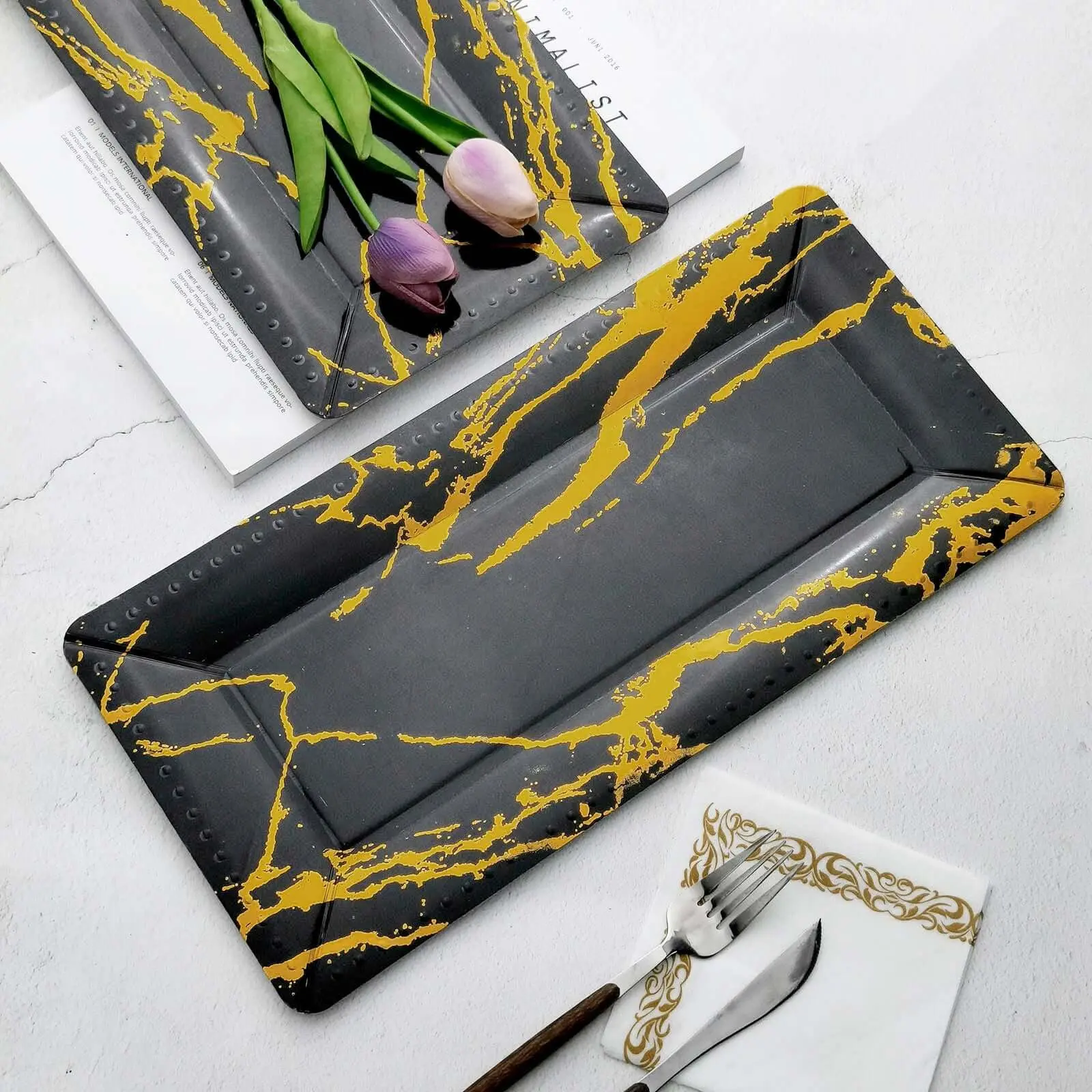 10-Pack Sturdy Heavy-Duty Disposable Rectangle Paper Serving Trays - 16in Black-Gold Marble Print, 1100GSM Multi-Purpose Food Platters, Disposable Tableware for Parties, Weddings, Home & Festive Supplies