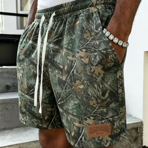 Men's Casual Elastic Drawstring Shorts for Summer, Tree Branch Print With Leather Tag, Breathable Mesh Fabric For Daily Wear & Vacation