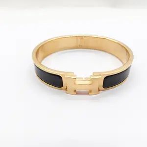 Pre-owned HERMES Clic H Gold Black Bracelet T10404767