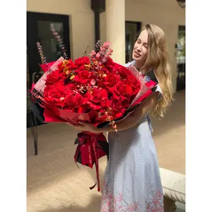Esmeralda Red Roses Bouquet