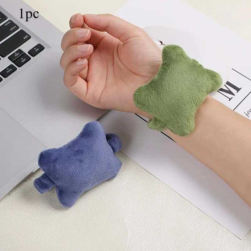 1pc Mouse Pad Wrist Rest Small Pillow Human Keyboard Anti-wear Hand Rest Female Office Desktop Prevention Mouse Wrist Rest Desktop Accessory Desk Accessories Mouse Pad With Wrist Rest