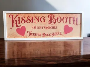Counter top sign