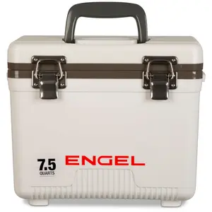 Engel 7.5 Quart Drybox/Cooler and Small Hard Shell Lunchbox