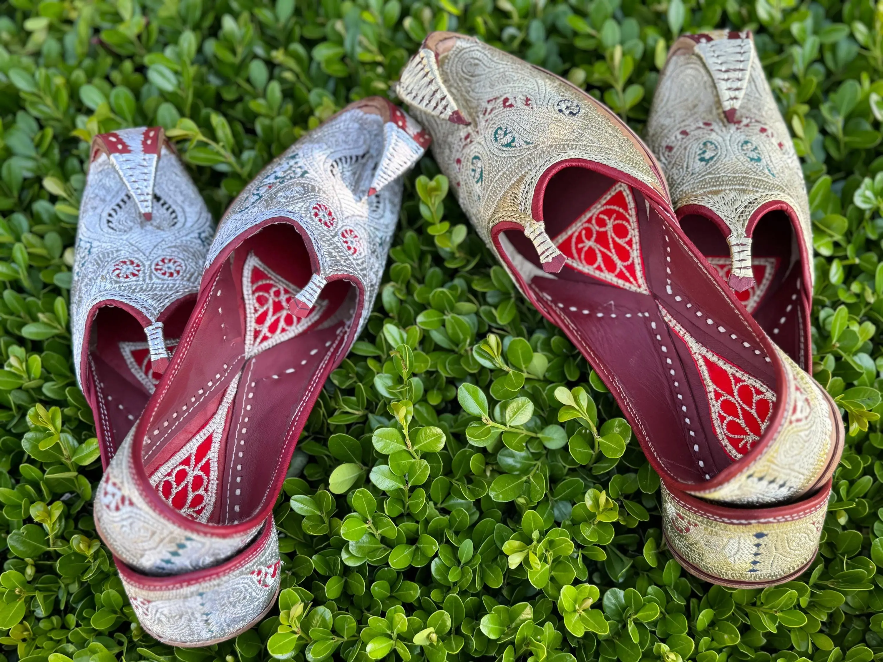 Traditional Zari Punjabi Jutti Footwear Flat
