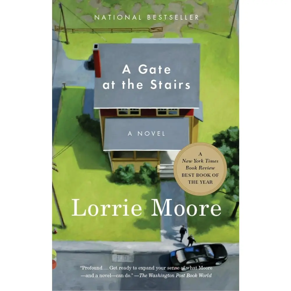 USED Book - A Gate at the Stairs by Moore, Lorrie (Paperback) - english