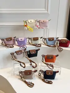 Women's Mini Wallet Casual Multifunctional Zipper Clutch for Daily Use Trendy Purse in Multiple Colors Ideal for Women and Girls