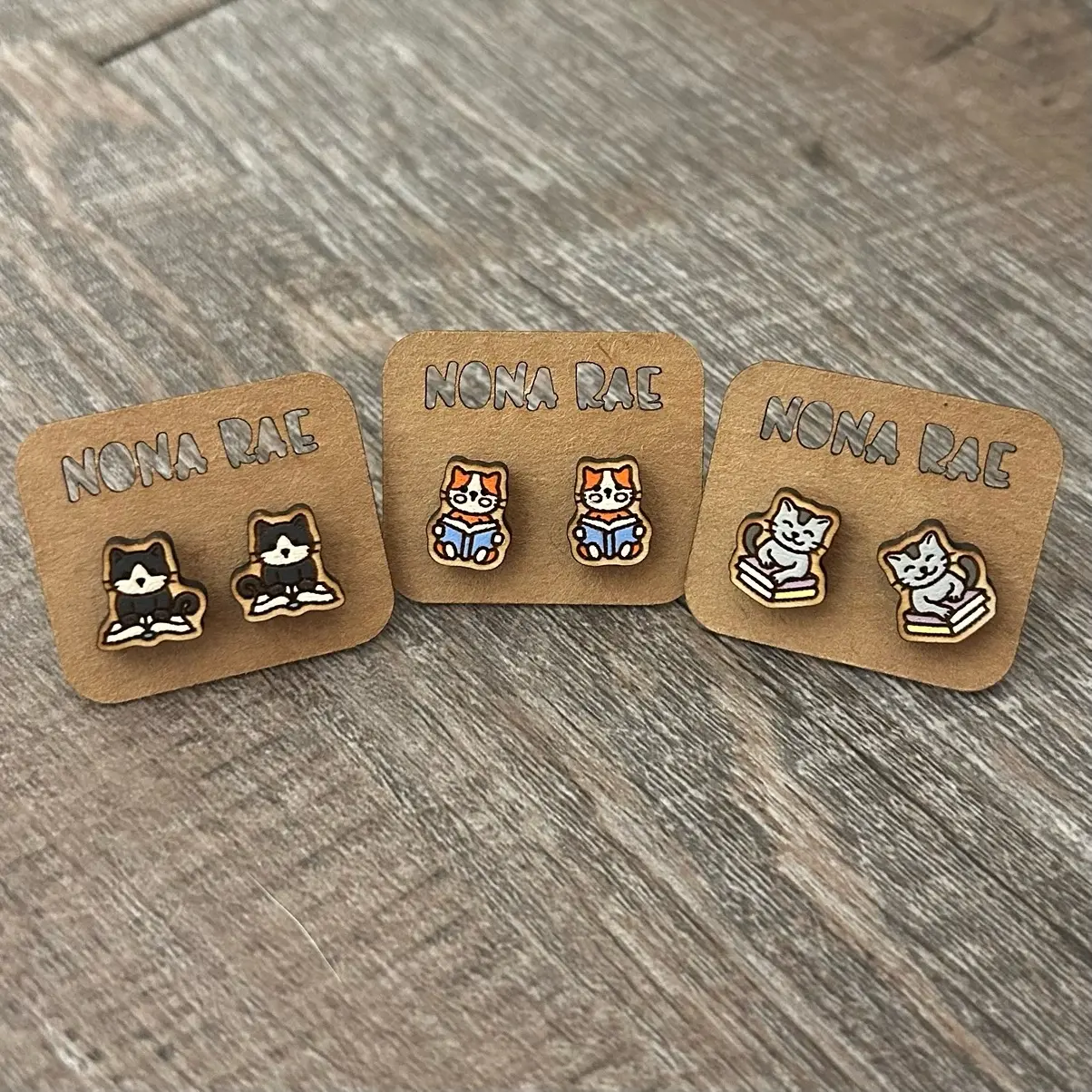 Bookworm Cat Earrings - Bookish Earrings