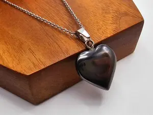 Natural Handmade Crystal Necklace Hematite Heart shaped Necklace