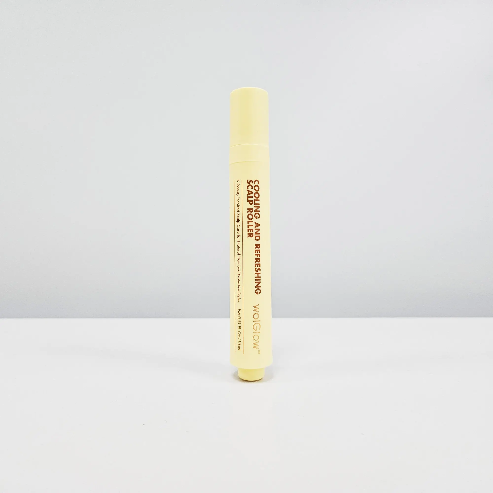 COOLING AND REFRESHING SCALP ROLLER