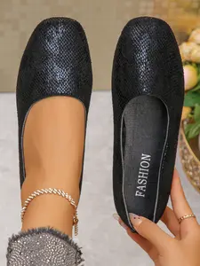 Women's Fashion Slip-On Snake Skin Pattern Flats, Cute Plaid Design, Rubber Sole, Textile Upper, All Season Comfortable Shoes, PU Leather Loafers