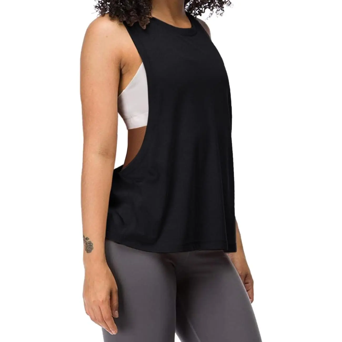 Women's Cropped Sleeveless Athletic Tank Tops - Workout Clothes Women, Breathable Mesh Nylon Blend, Athletic Fit Lightweight Sports Singlet for Gym Yoga Running, Athletic Fit Women's Sports Singlet, Lightweight Short Sleeve Women's Sports Singlet