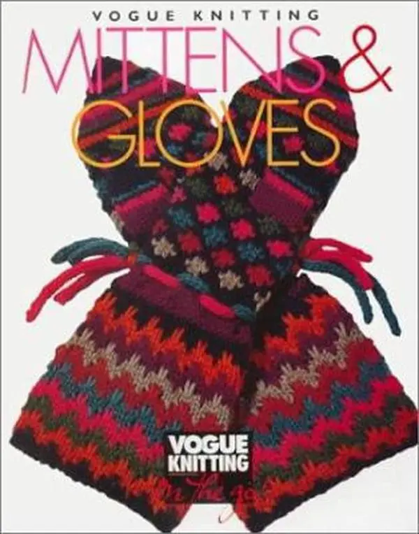 USED Book - Vogue Knitting Mittens and Gloves (Vogue Knitting on the Go) by Butterick Patterns (Hardcover) - english
