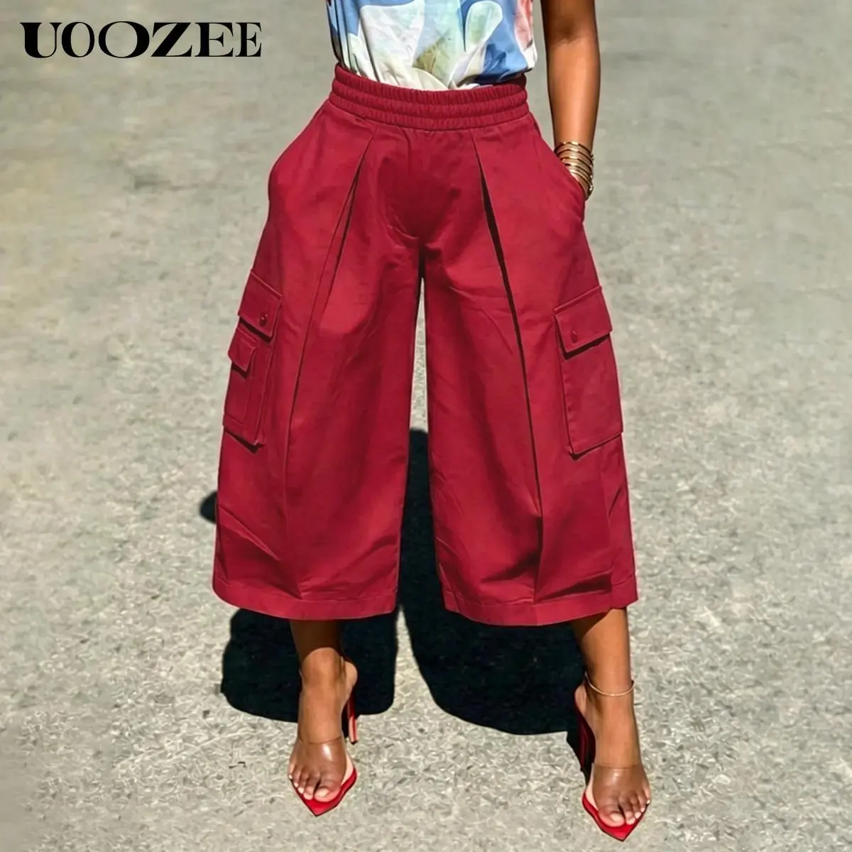 UOOZEE Women's Oversized Red 100% Cotton Cargo Capri Pants, High Elastic Elastic Waistband Wide Leg Cropped Pants,  Streetwear Utility Pants with Cargo Pockets, Casual Everyday Streetwear, Size Down for Slim Fit