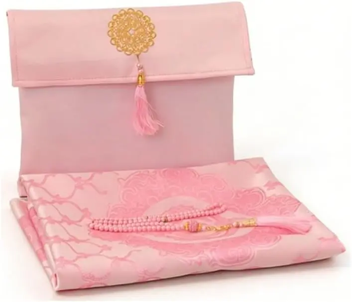 Islamic Gifts Set: Powder Pink Portable Mslim Prayer Rg with Tasbih and Travel Bag Perfect Ramadan, Eid Mbarak, and Hajj Gift for Men and Women Soft Trkish Sajadah for On-the-Go Praying