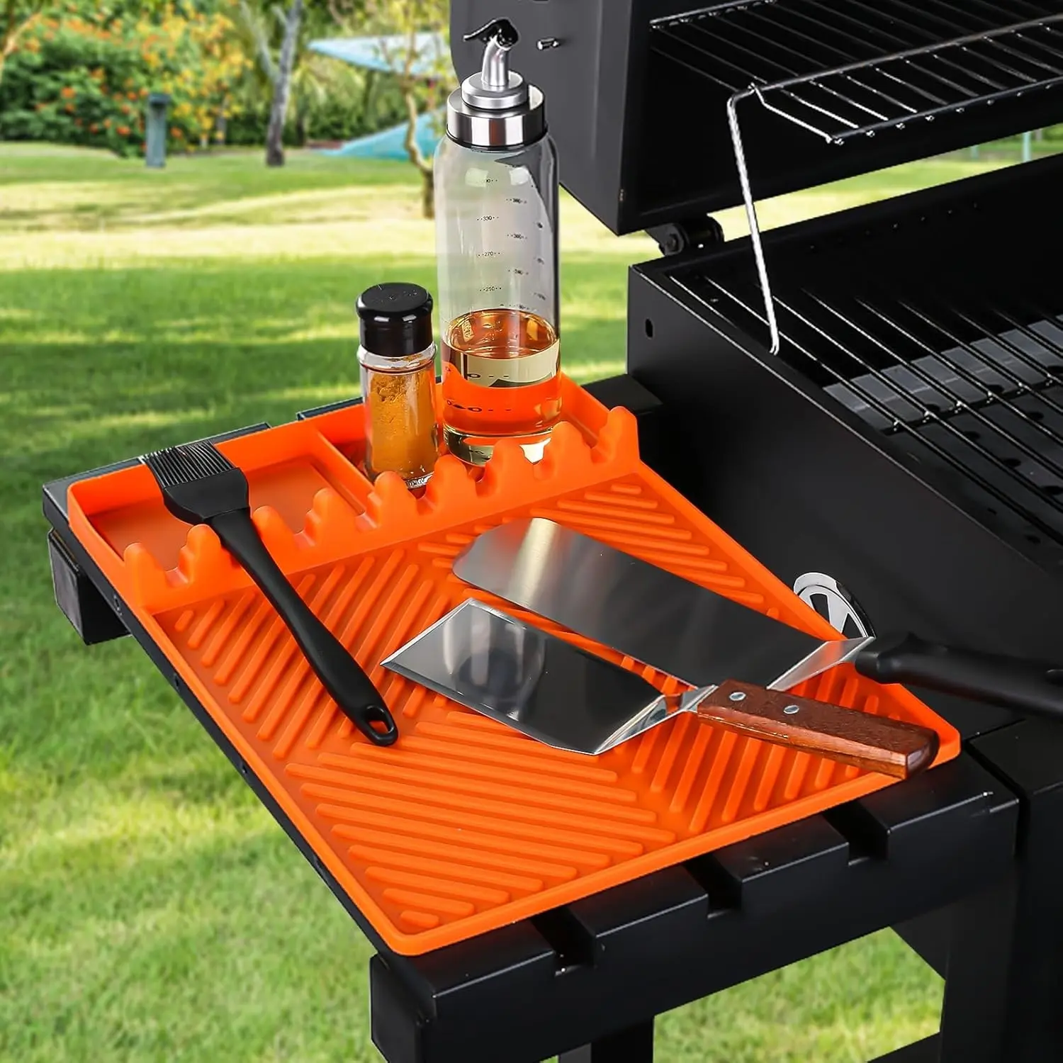 Silicone BBQ Tool Mat, 1-Pack Grill Pan Mat, Waterproof & Oil-Resistant & Heat-Resistant Draining Pad, Outdoor Camping Accessory for Blackstone Side Rack Mat, Kitchen Gadgets, Reusable Grease Pad for Smokers & Grills, Christmas Gifts for Men and Husband