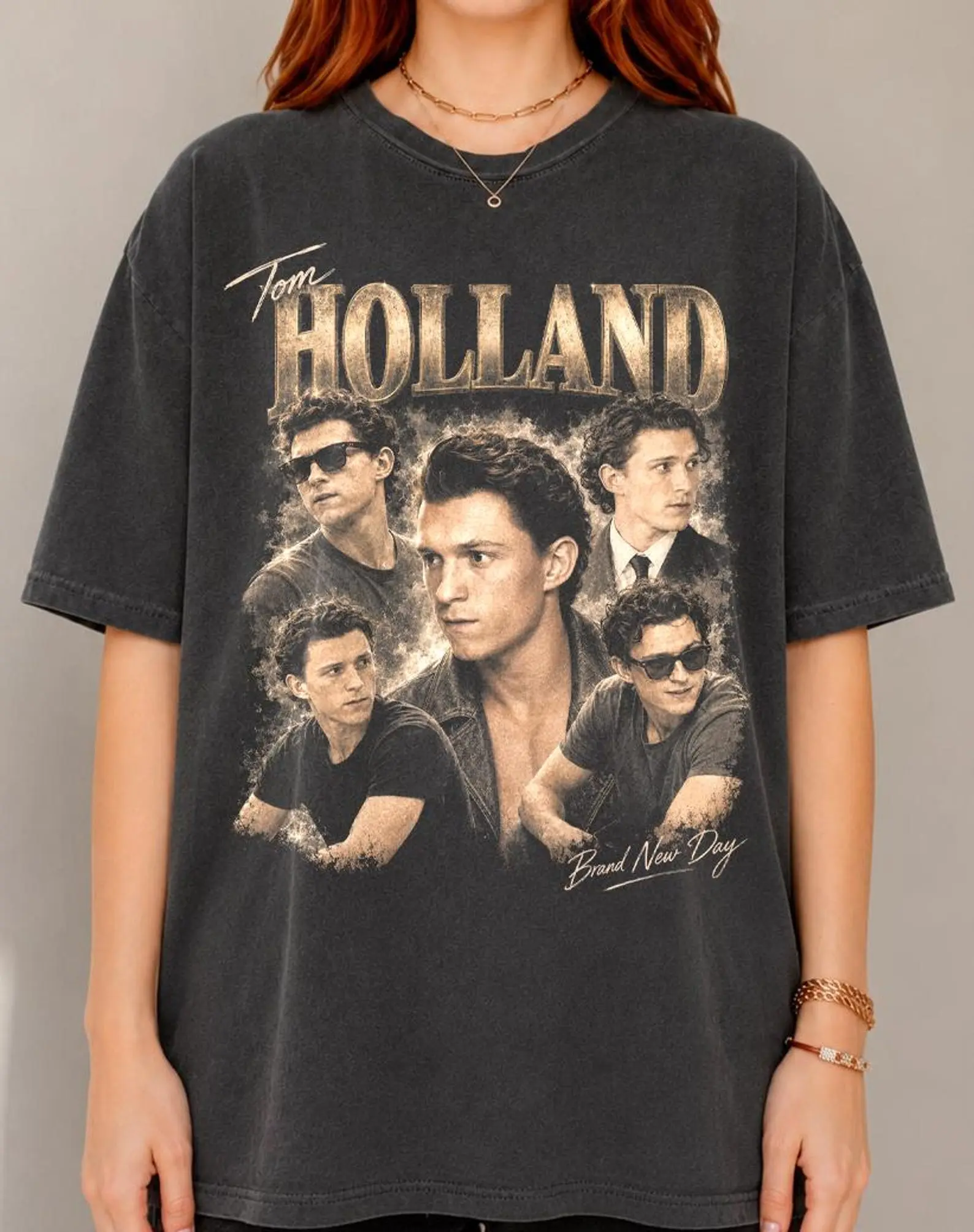 Youth and Adult Tom Holland Vintage Bootleg Shirt, Retro Movie Graphic Tee Tee Shirt, y2k, streetwear, Retro Basketball Graphic Tee, Athletic Shirt, Game Day Outfit, Y2K Rap Streetwear T-Shirt, Unisex Crew Neck, Sports Style, Casual Cotton Fit