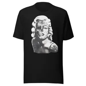 💀🖤Marilyn Monroe Half Skull Tattoo T-Shirt - Vintage Pin-Up Art Meets Edgy Style