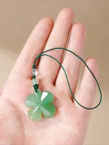 1 piece natural green aventurine four-leaf clover phone pendant, aventurine carved lucky charm, bag accessory ornament, Mobile Phone Accessory