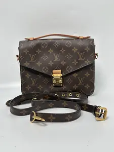 Pre-owned Louis Vuitton Canvas Shoulder Bags Monogram Pochette Métis Top Handle Handbag Shoulder Bag JE371LV