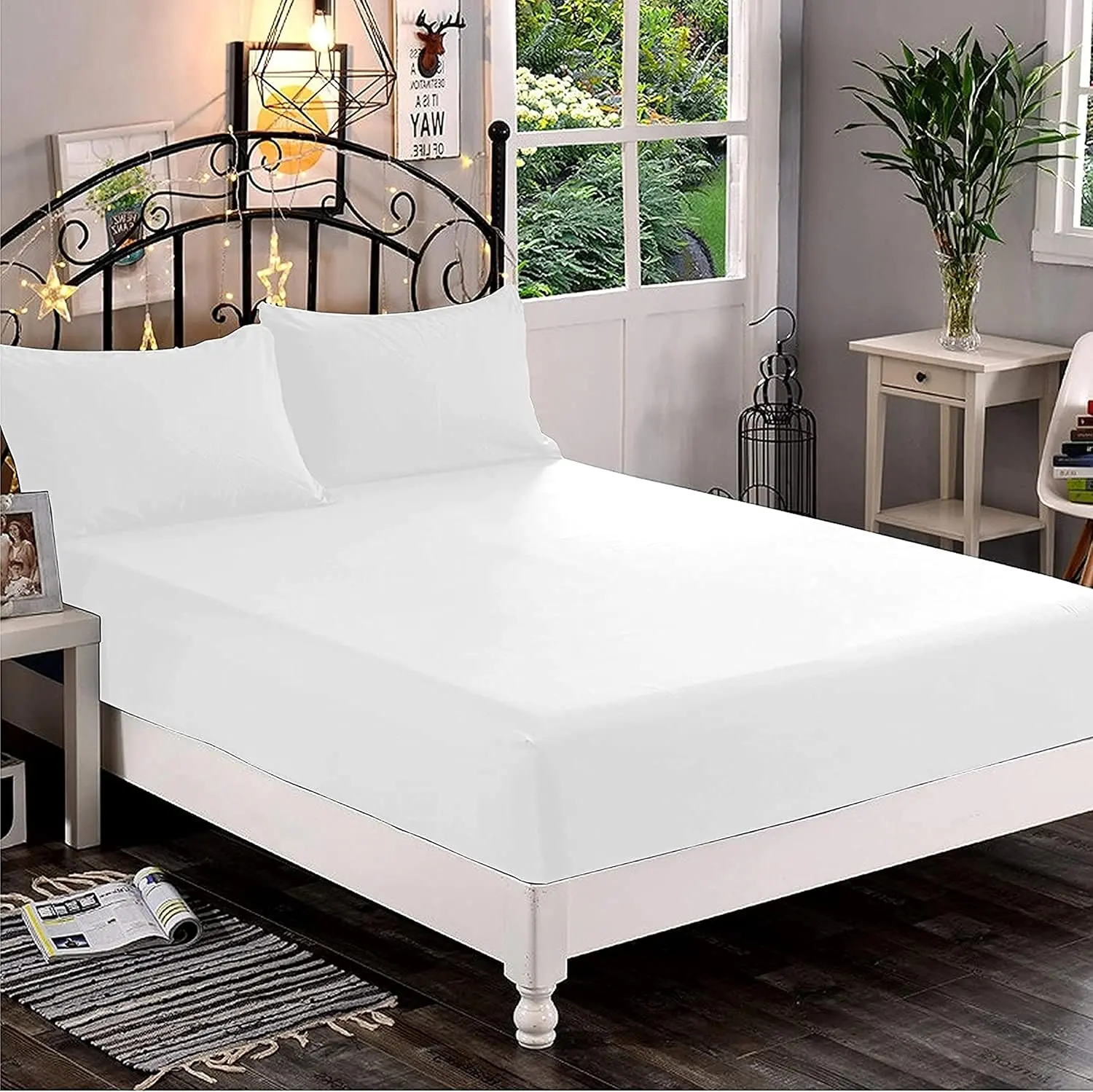 Premium Hotel Quality 1-Piece Fitted Sheet, Luxury & Softest Hotel Quality Bedding Fitted Sheet Deep Pocket up to 25cm, Wrinkle and Fade Resistant, Queen, White