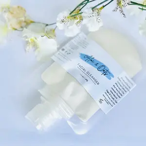 Refill Pouch Gentle Cleansing Powder Aloe and Oats Facial Cleanser