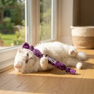 KONG Kickeroo Crunch Cat Toy