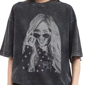 Hilary Duff Vintage Comfort Colors Shirt, Unisex Men & Women, Trendy Streatwear Gift