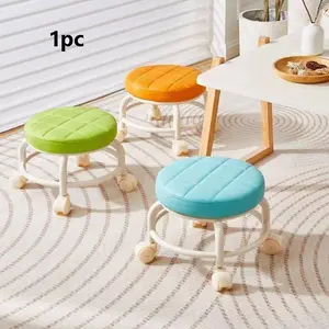 Rotating Floor Cleaning Pedicure Stool, Plastic Wheel Small Bench, Multi-Purpose Foot Care Tool, Ideal for Home Use, Foot Rest Stools