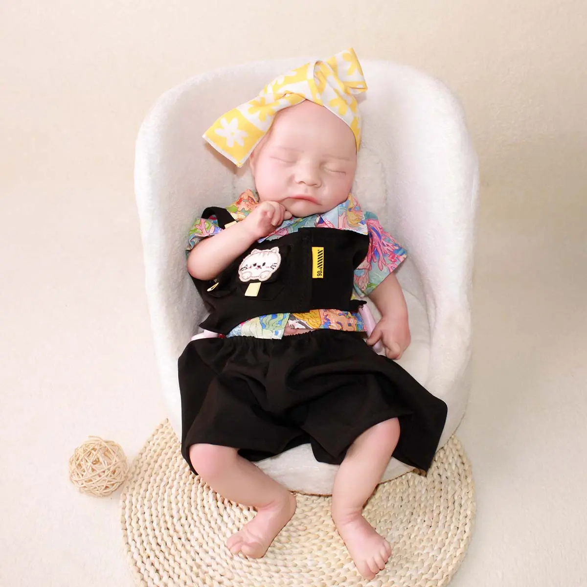 FunCuddle NO.7 doll, 17.72-inch Toy Baby Boy Doll, Full Silicone Doll, Reborn Doll, Baby-Like Skin, Realistic Appearance, Companion And Role-Playing Doll, Exquisite Packaging