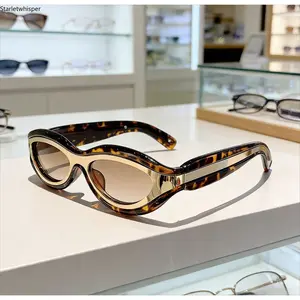 Unisex Vintage Y2K Street Style Eyeglasses, Lightweight Polycarbonate Frames in Tortoiseshell & Leopard Print, UV Protective Lenses, Minimalist Oval & Square Rectangle Frames for Daily & Street Wear