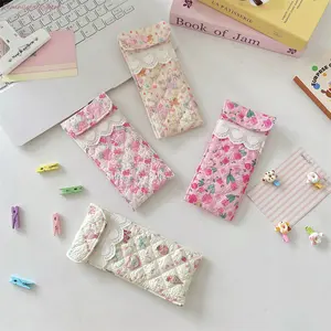 5/4-Pack 2026 New Soft Quilted Glasses Storage Pouch, Compact Floral & Cartoon Print Protective Eyeglass Case, Lace Trim Travel Ready Holder for Daily Use & Festival Gifts