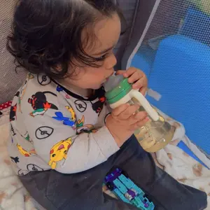 Bear Pattern Baby Training Cup, 1 Set Anti-spill & Anti-colic Training Cup with 1 Count Nipple, Baby Straw Cup with Temperature Sensitive Scale, Baby Bottle