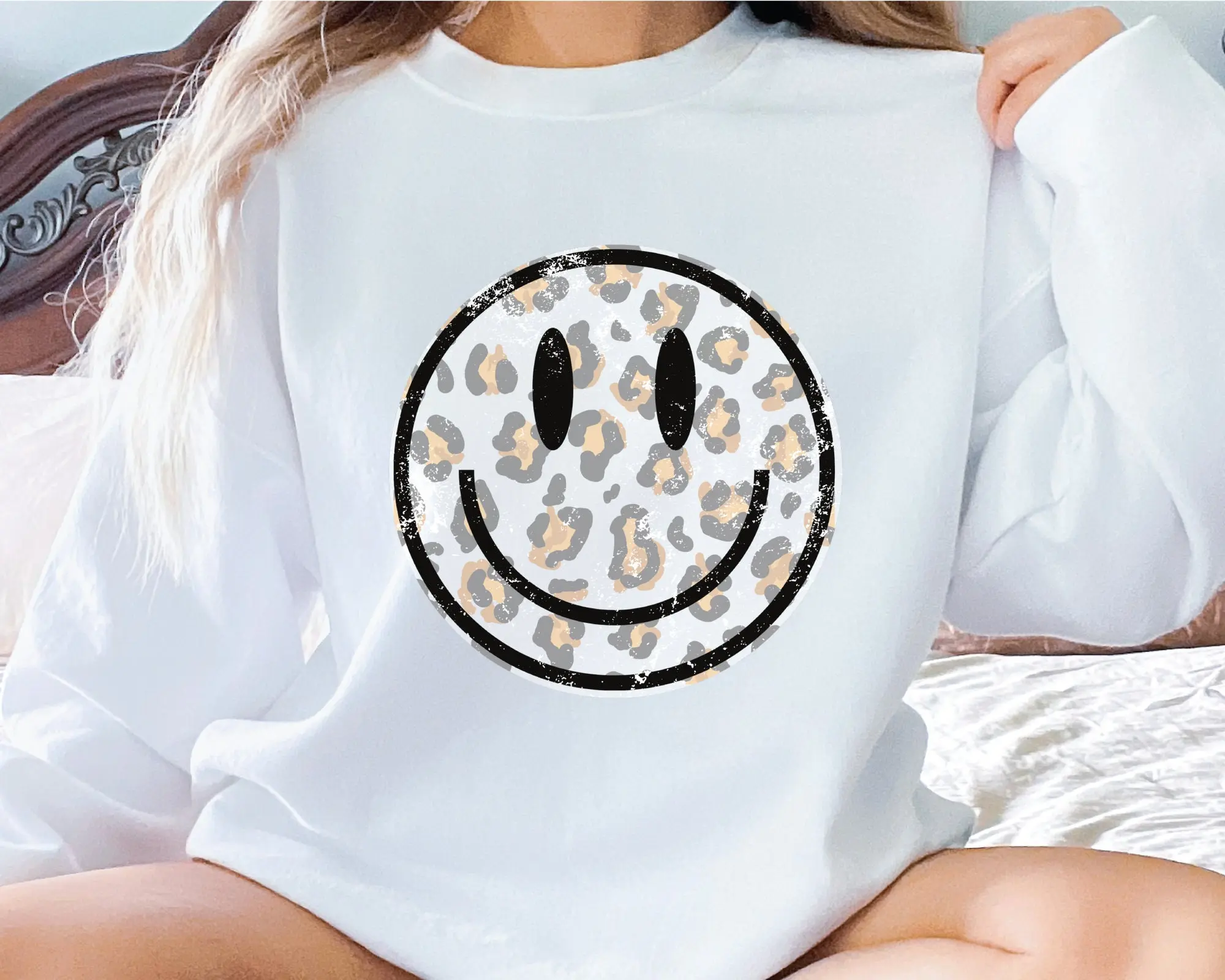 Gildan Smile Leopard Sweatshirt, Smile Face Crewneck, Trendy Smile Face Sweatshirt, Smile Face Hoodie, Positivity Sweatshirt, Women Preppy Gifts