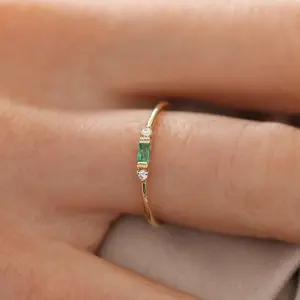 LUXJELWEL - Exquisite 925 Sterling Silver Ring Set With Emeralds, Diamonds, And Cubic Zirconia; An Elegant Jewelry Gift For Women.