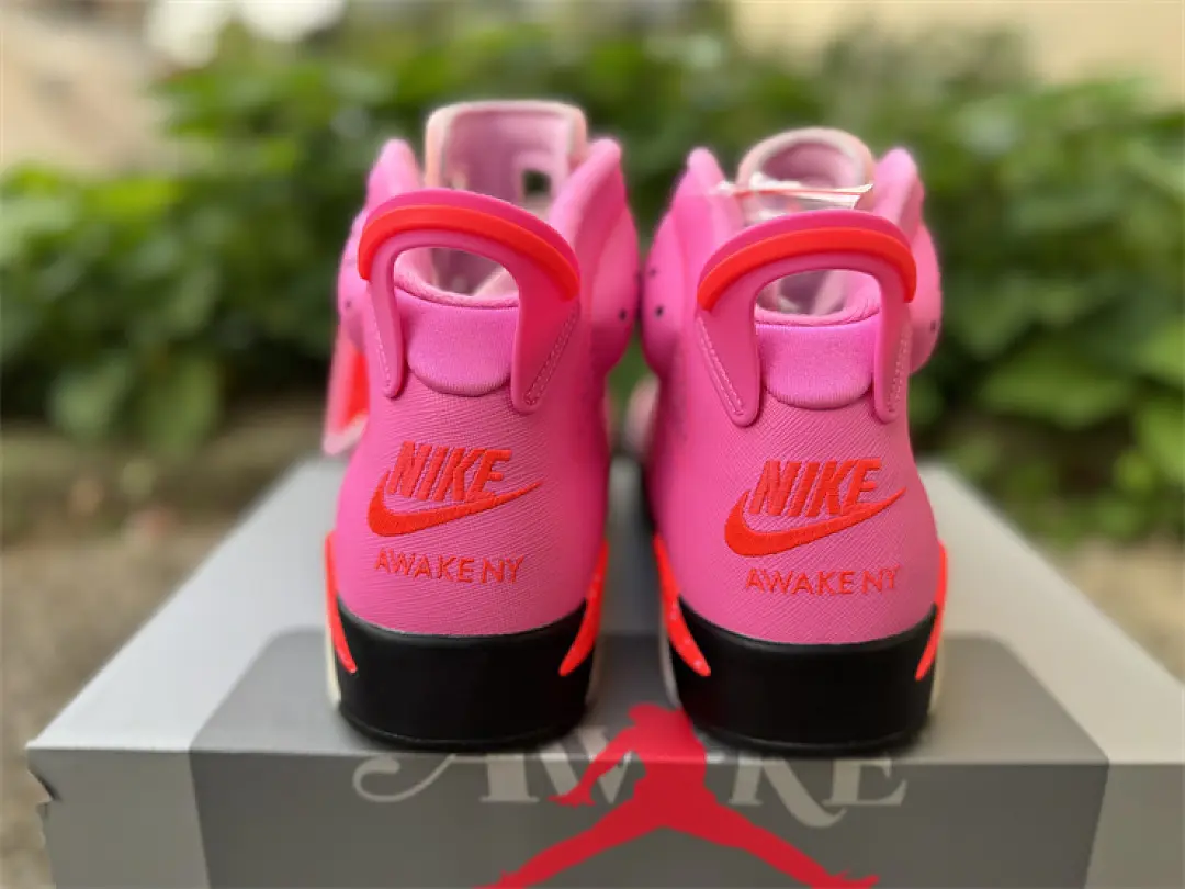 Gradient Pink Suede Perforated Upper Orange Speckle Cream Air Cushion High Sneakers